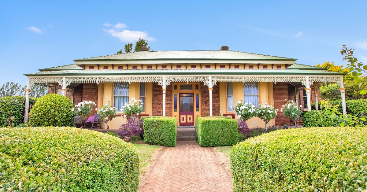Blog Template_Heritage Properties Preserving Value While Modernising (1)