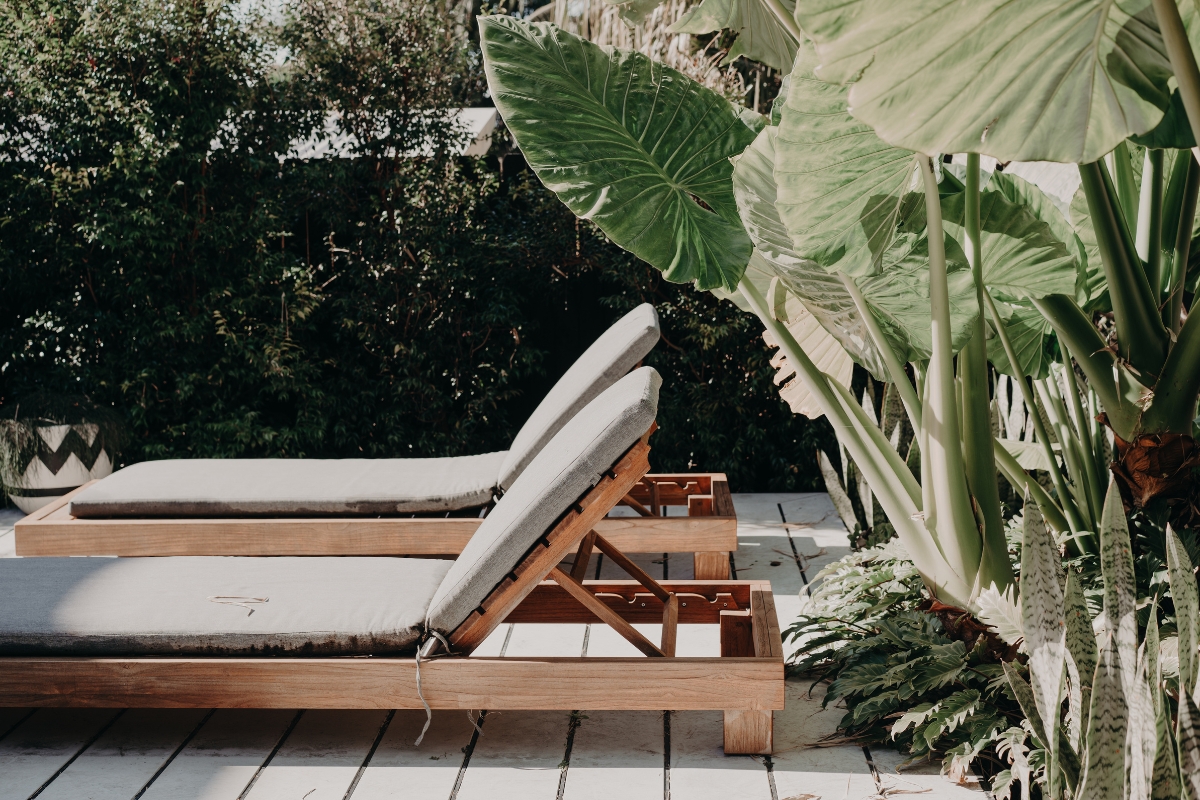 Landing Page Image Renting Real Estate Guides for Your State